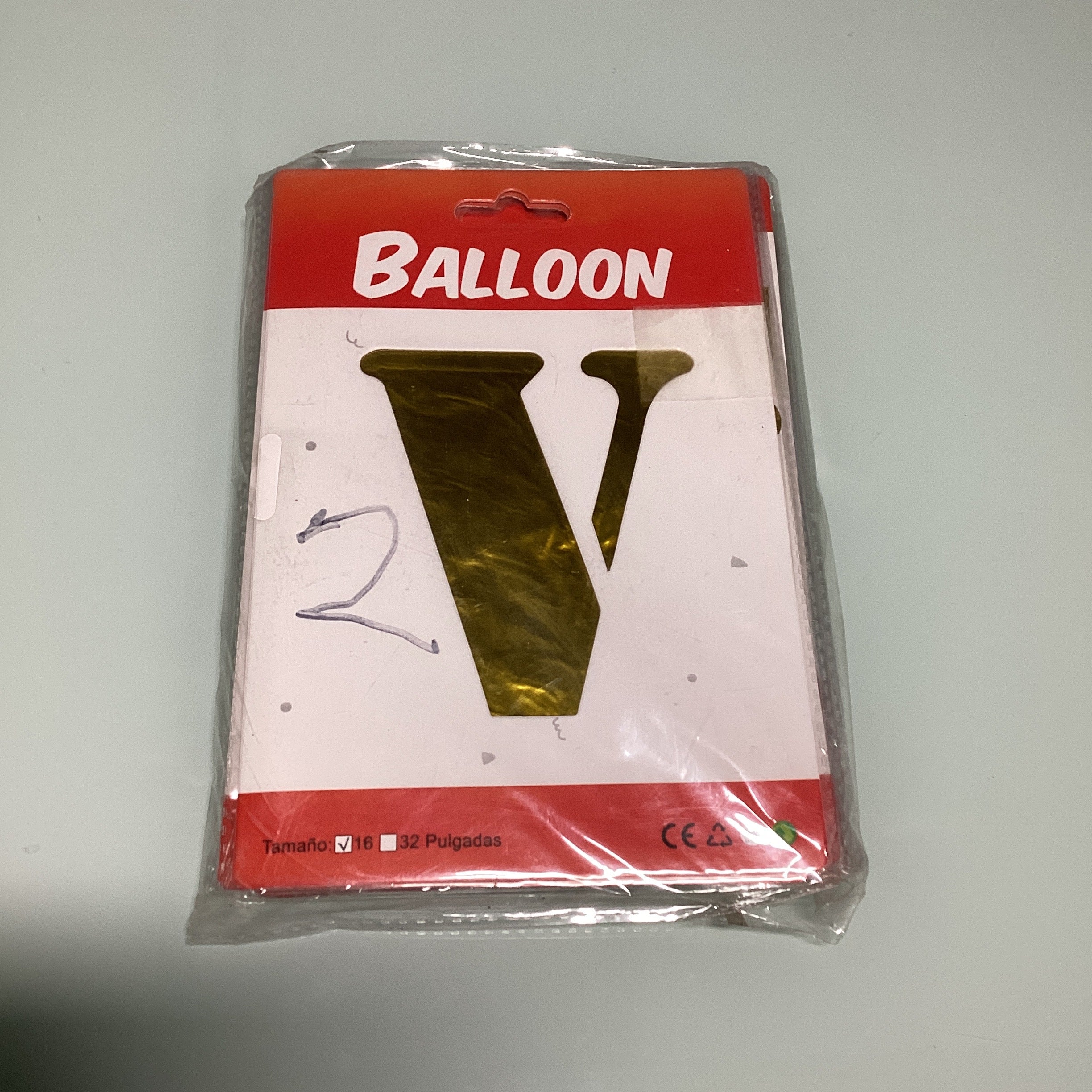 GLOBO DE LETRAS 40 CM DORADO EN ESTUCHE INDIVIDUAL POR MAYOREO