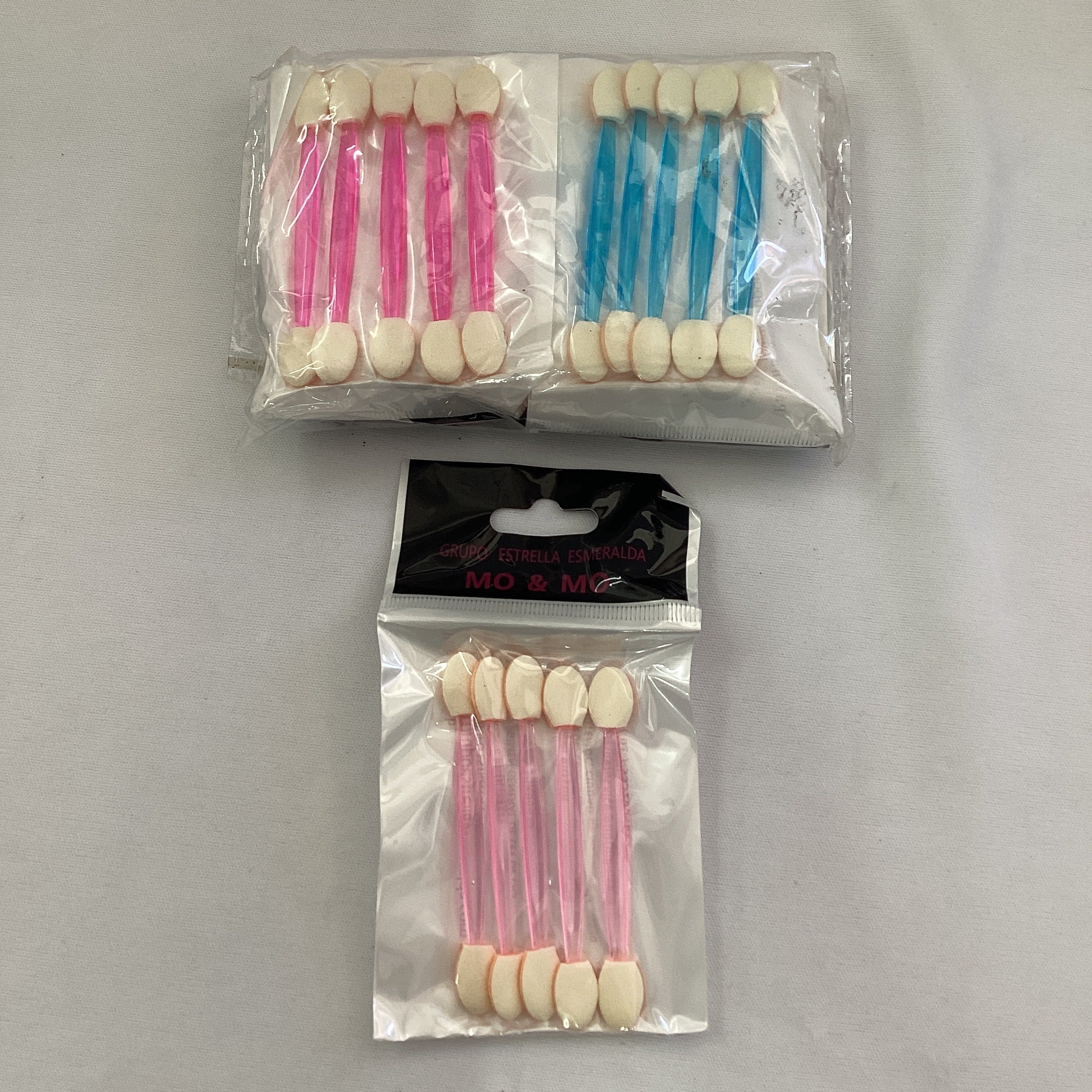 BROCHA PARA MAQUILLAJE 5/PZAS EN BOLSITA SURTIDA EN COLORES POR MAYOREO
