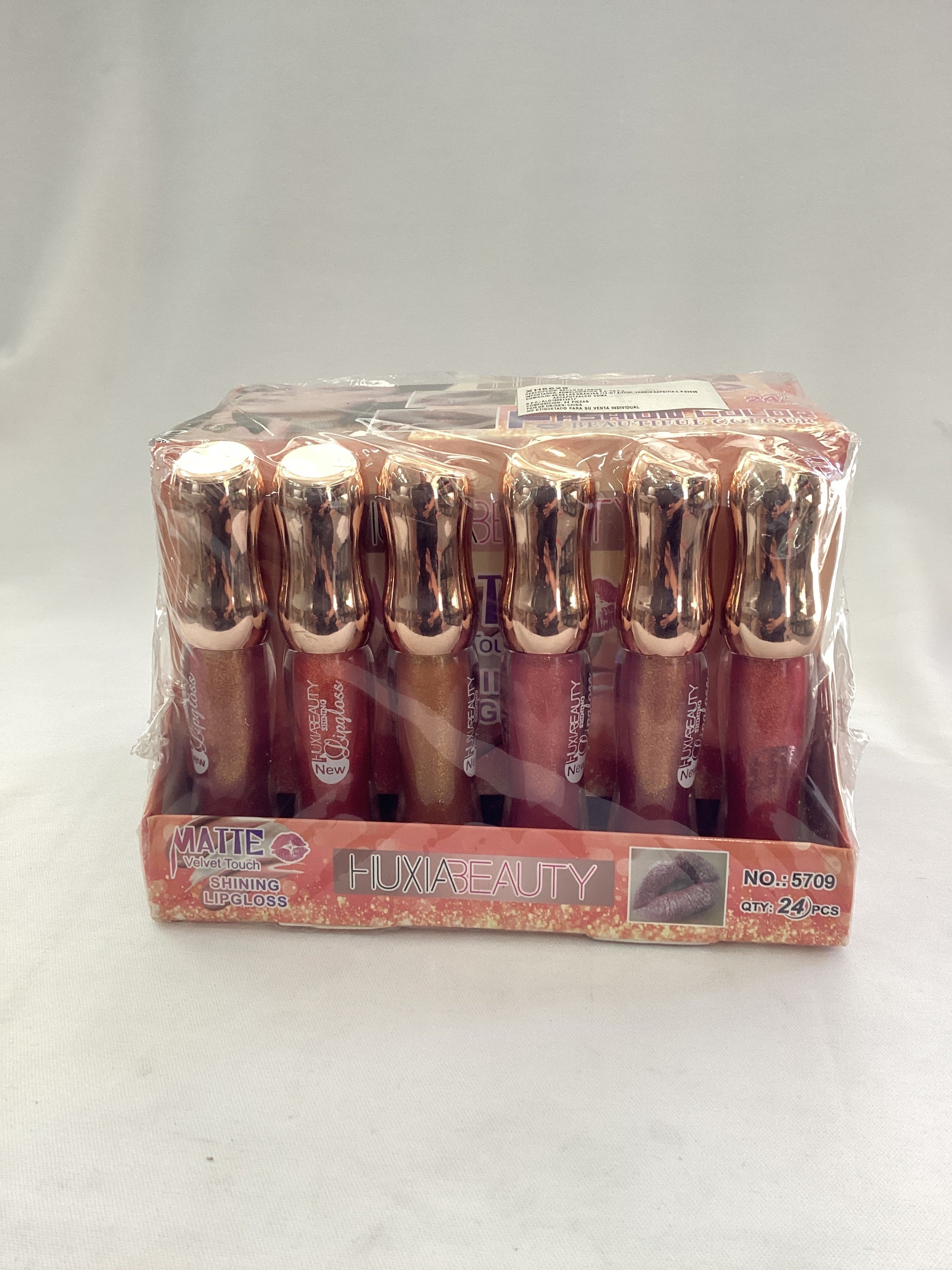 BRILLO LABIAL HUXIA 24 HRS COLORES MATE SURTIDOS POR MAYOREO