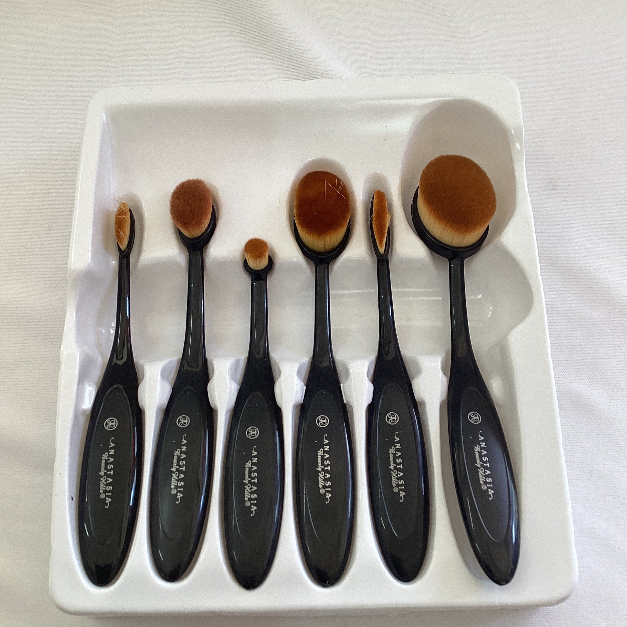 SET DE BROCHAS MAQUILLAJE RUIBLA DE 6 PZAS POR MAYOREO