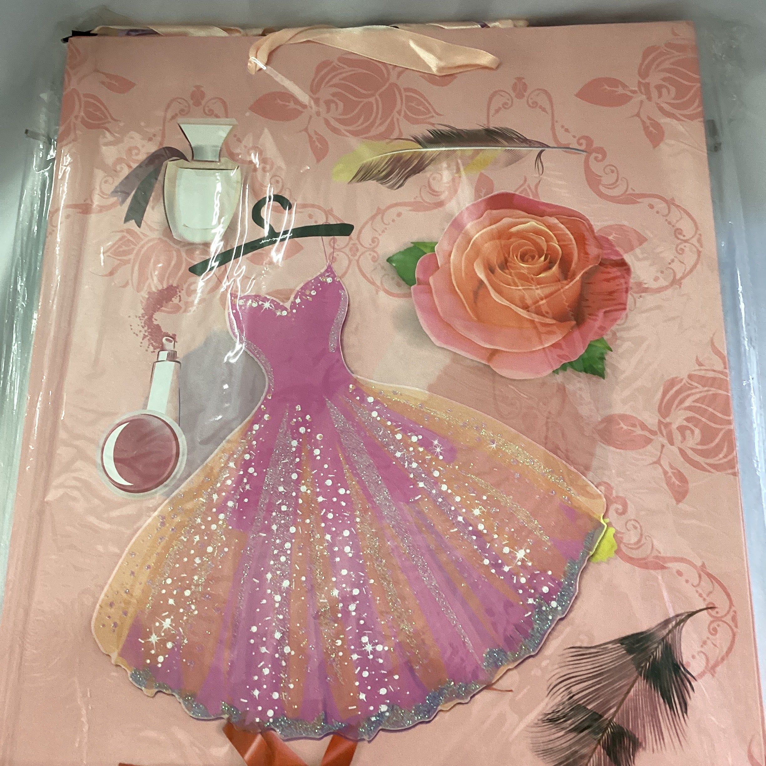 BOLSA DE REGALO JUMBO 40X31 CM MOTIVOS DAMA SURTIDOS EN 4 DISEÑOS Y COLORES POR MAYOREO
