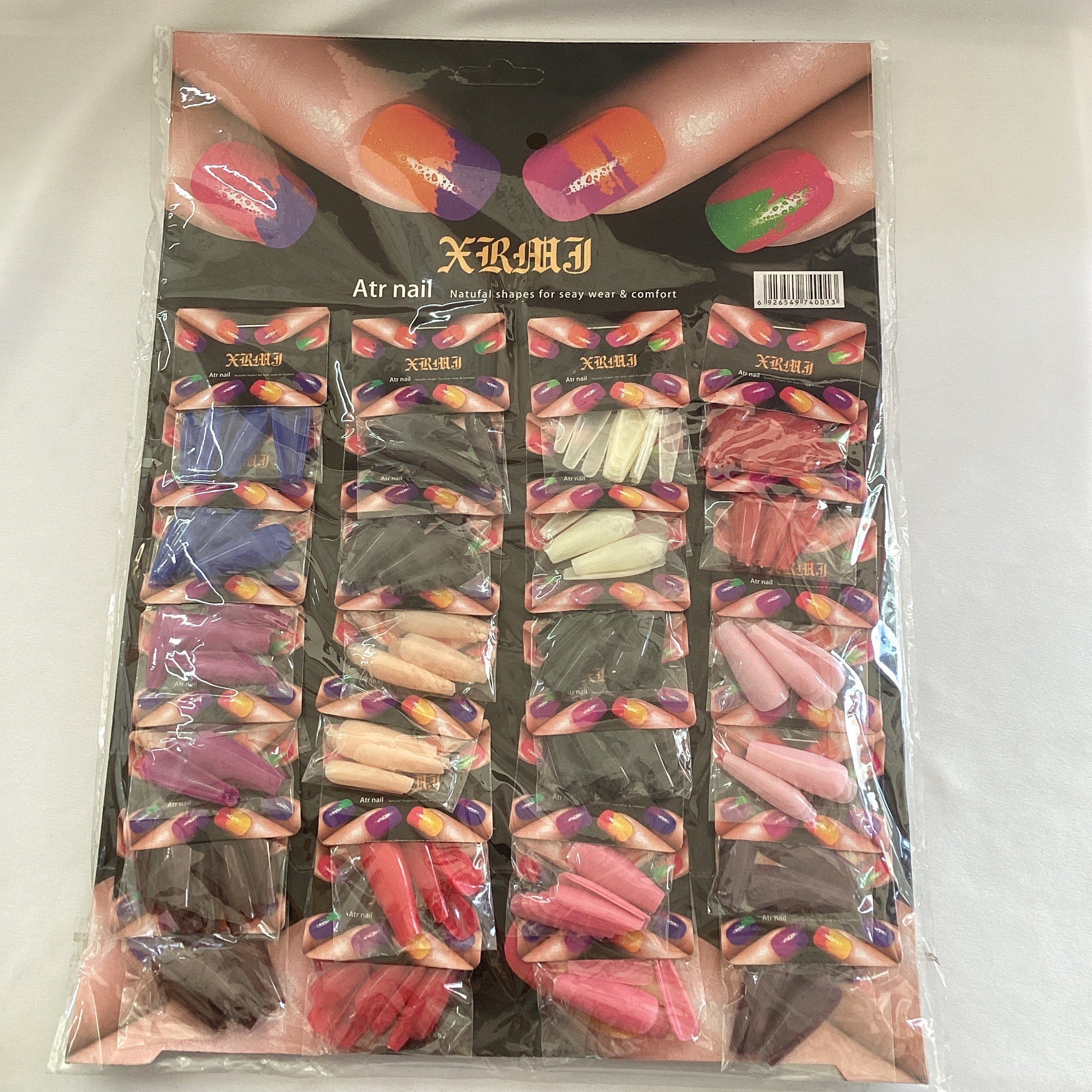 UÑAS LARGAS EN BLISTER SURTIDAS EN COLORES POR MAYOREO