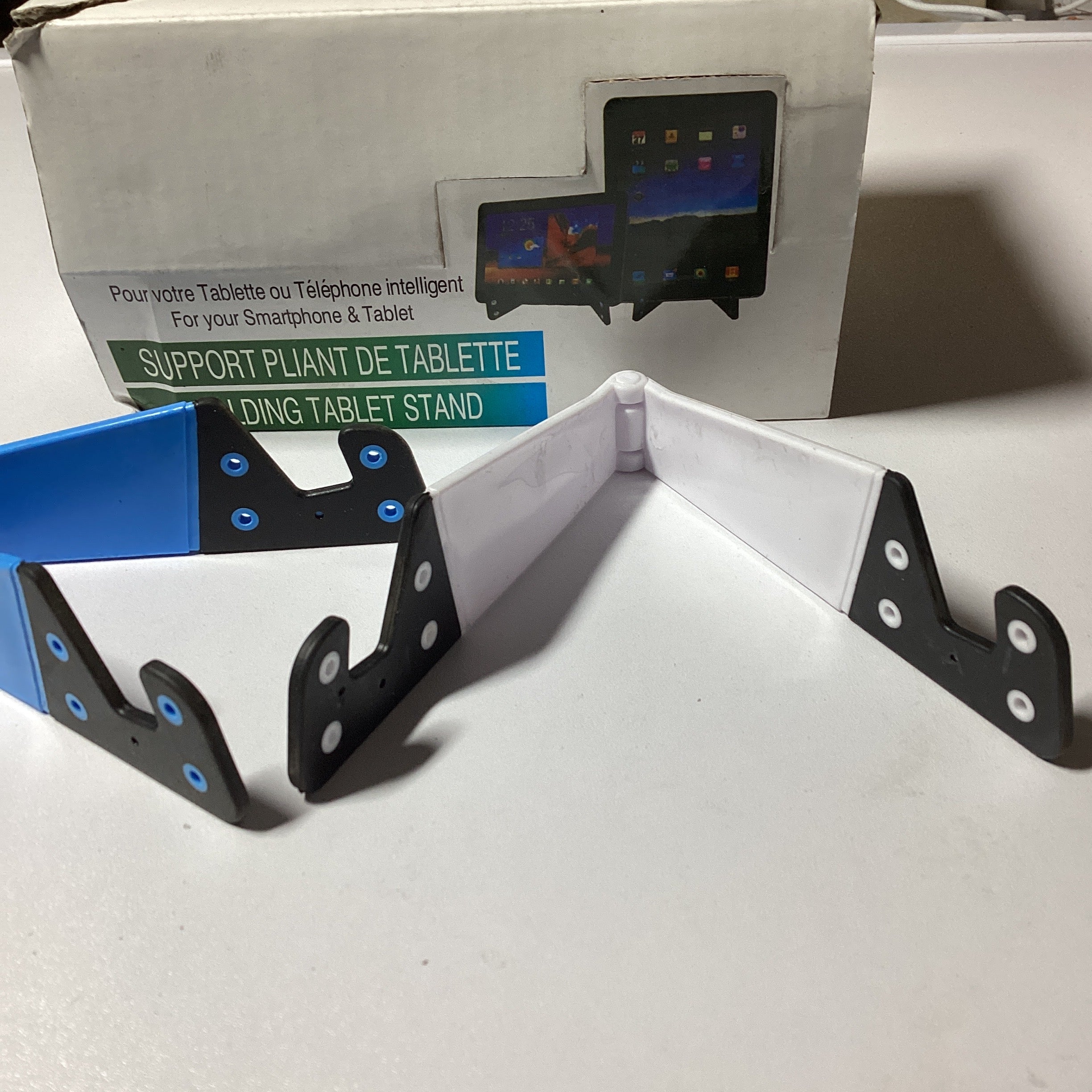 SOPORTE PARA TABLET O CELULAR SURTIDO EN COLORES POR MAYOREO