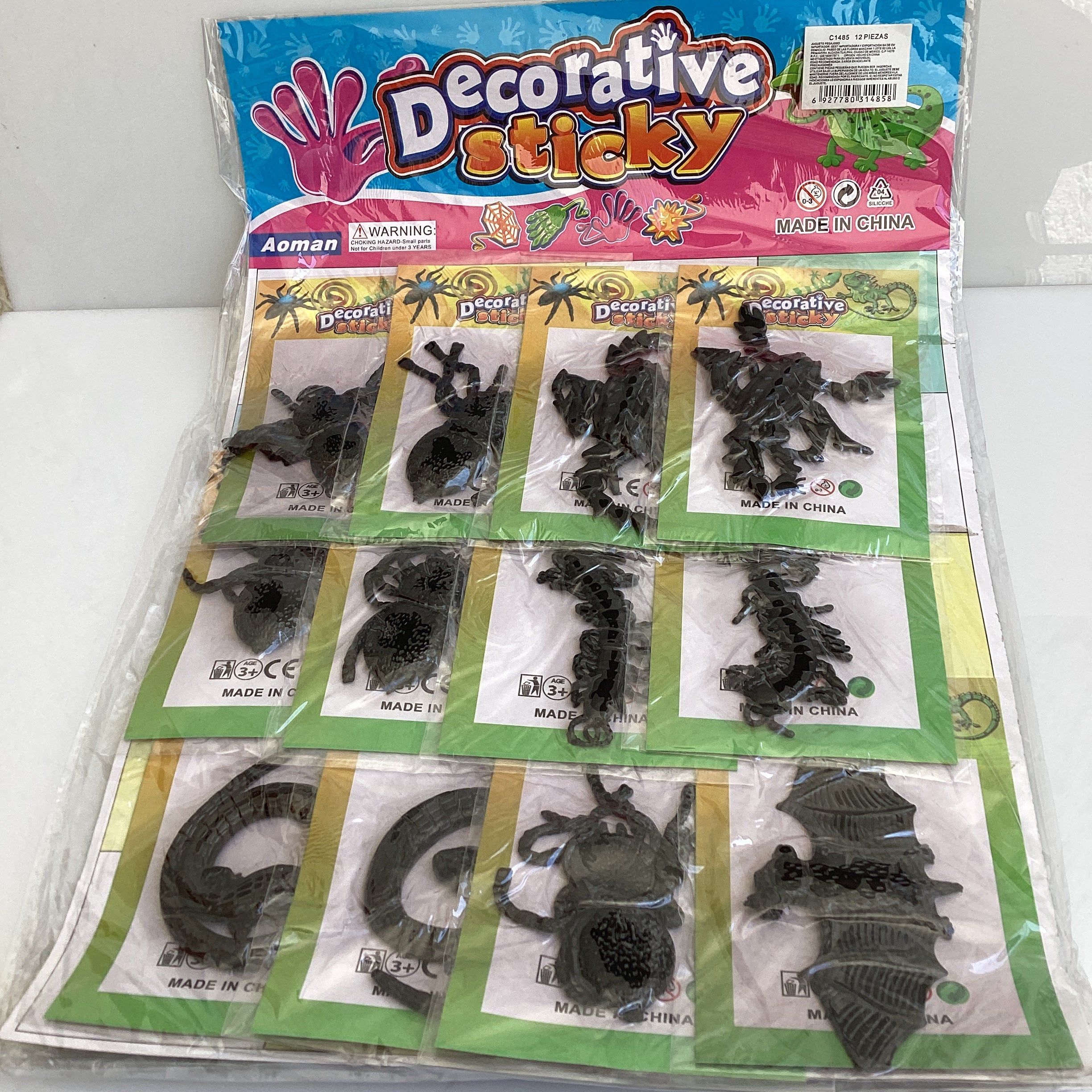 JUGUETE EN BLISTER ANIMALES VENENOSOS NEGROS PEGAJOSOS SURTIDOS EN DISEÑOS POR MAYOREO