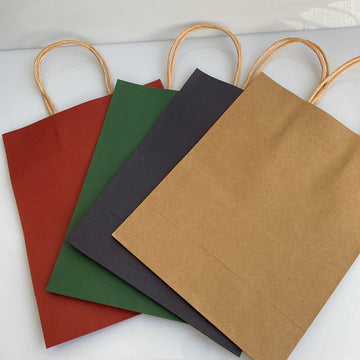 BOLSA DE PAPEL KRAFT SURTIDO EN COLORES 26.5 X 21 CM POR MAYOREO
