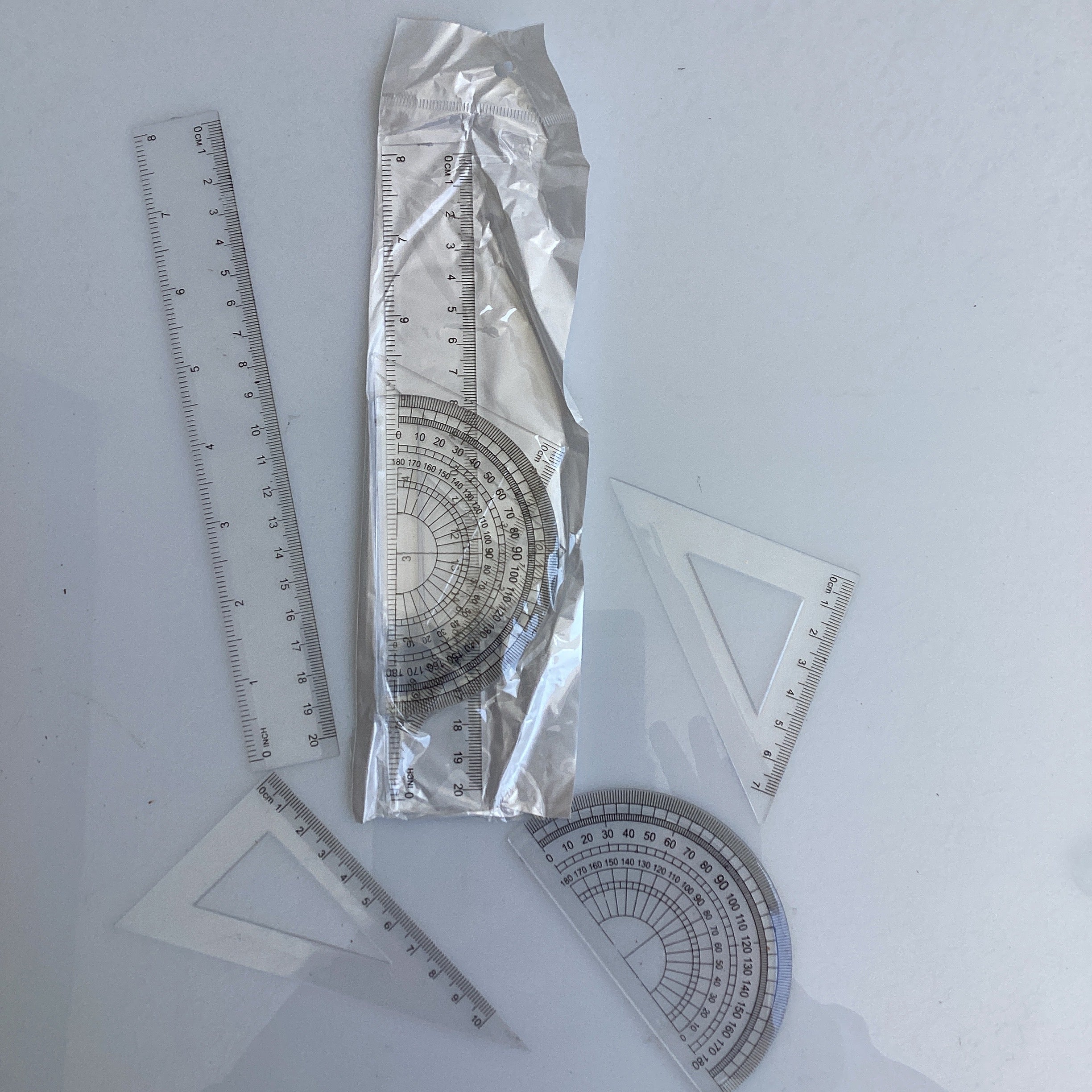 JUEGO DE GEOMETRÍA 3 PZAS POR MAYOREO