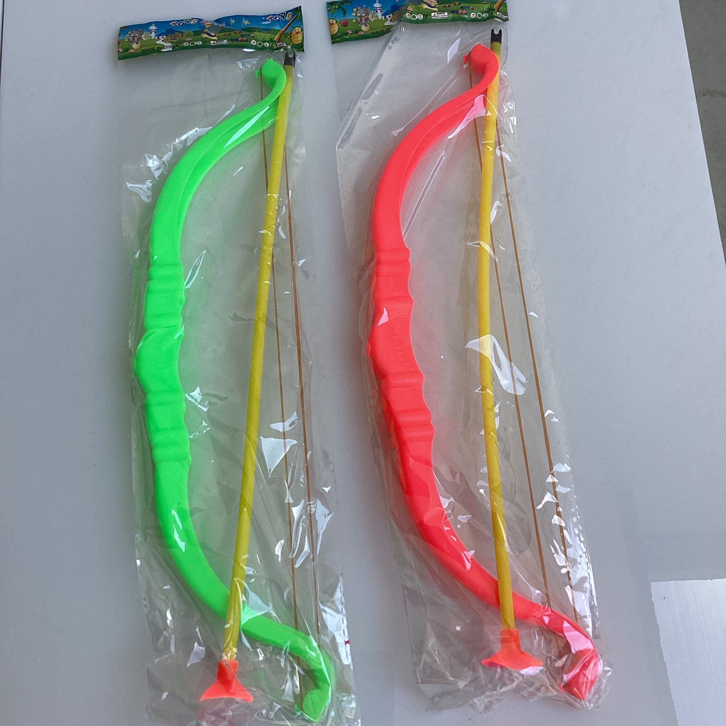 ARCO Y FLECHA 36 CM SURTIDO EN COLORES POR MAYOREO