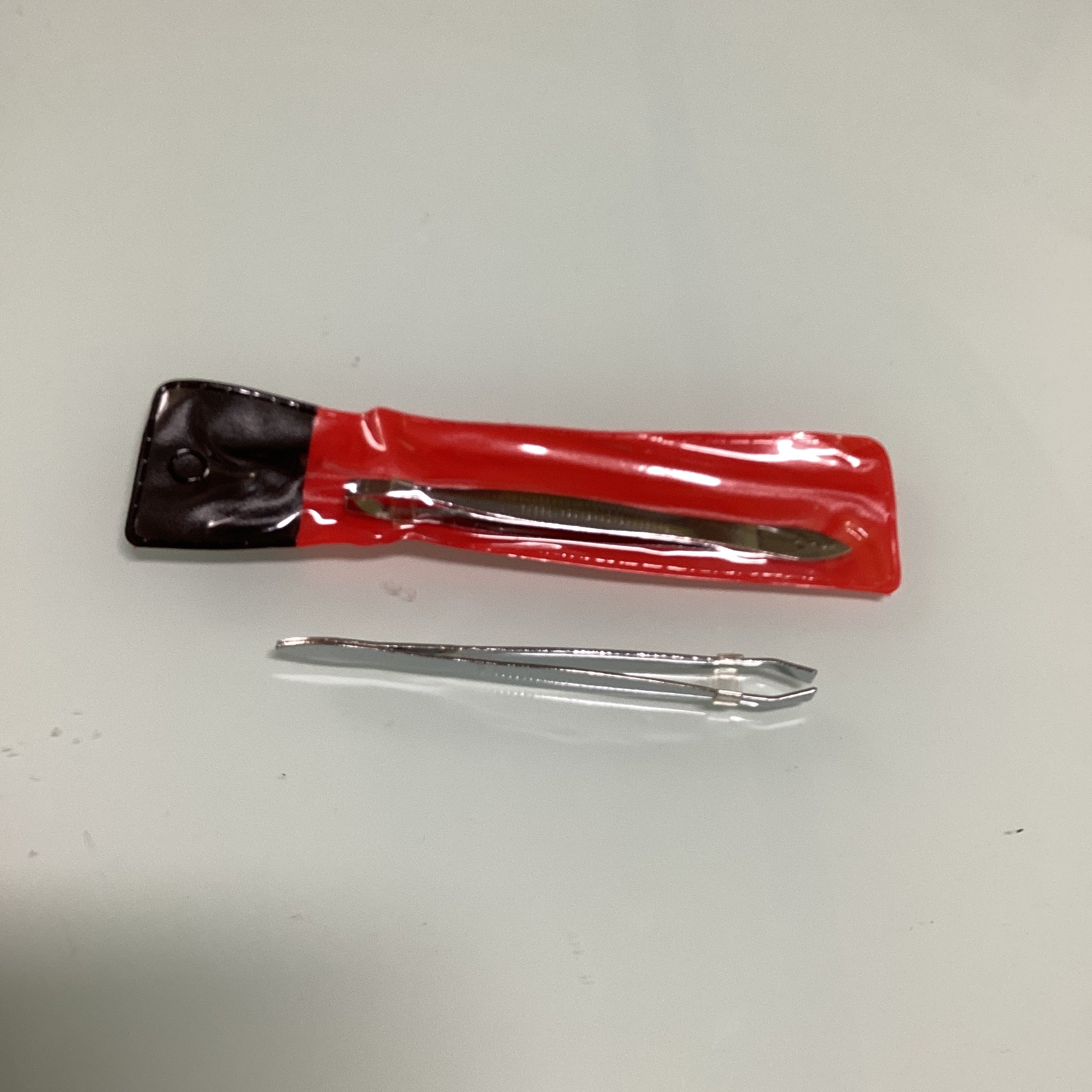 SACACEJAS EN SU ESTUCHE POR MAYOREO