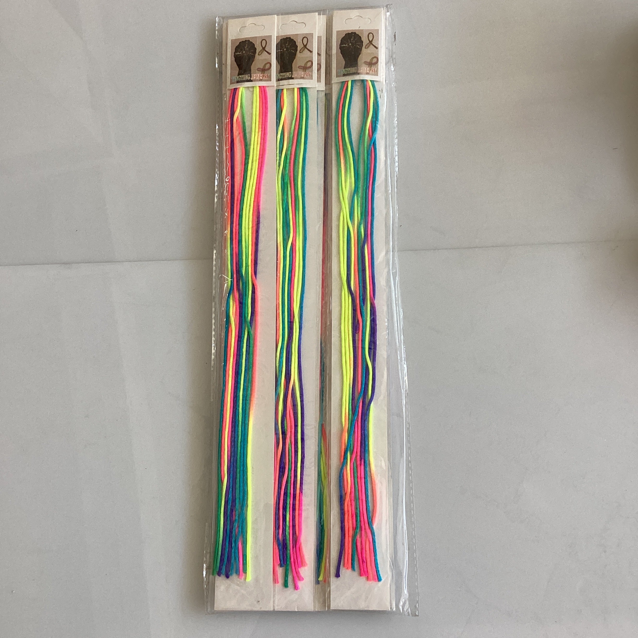 EXTENSIONES (DECORACIÓN) PARA CABELLO 45 CM POR MAYOREO