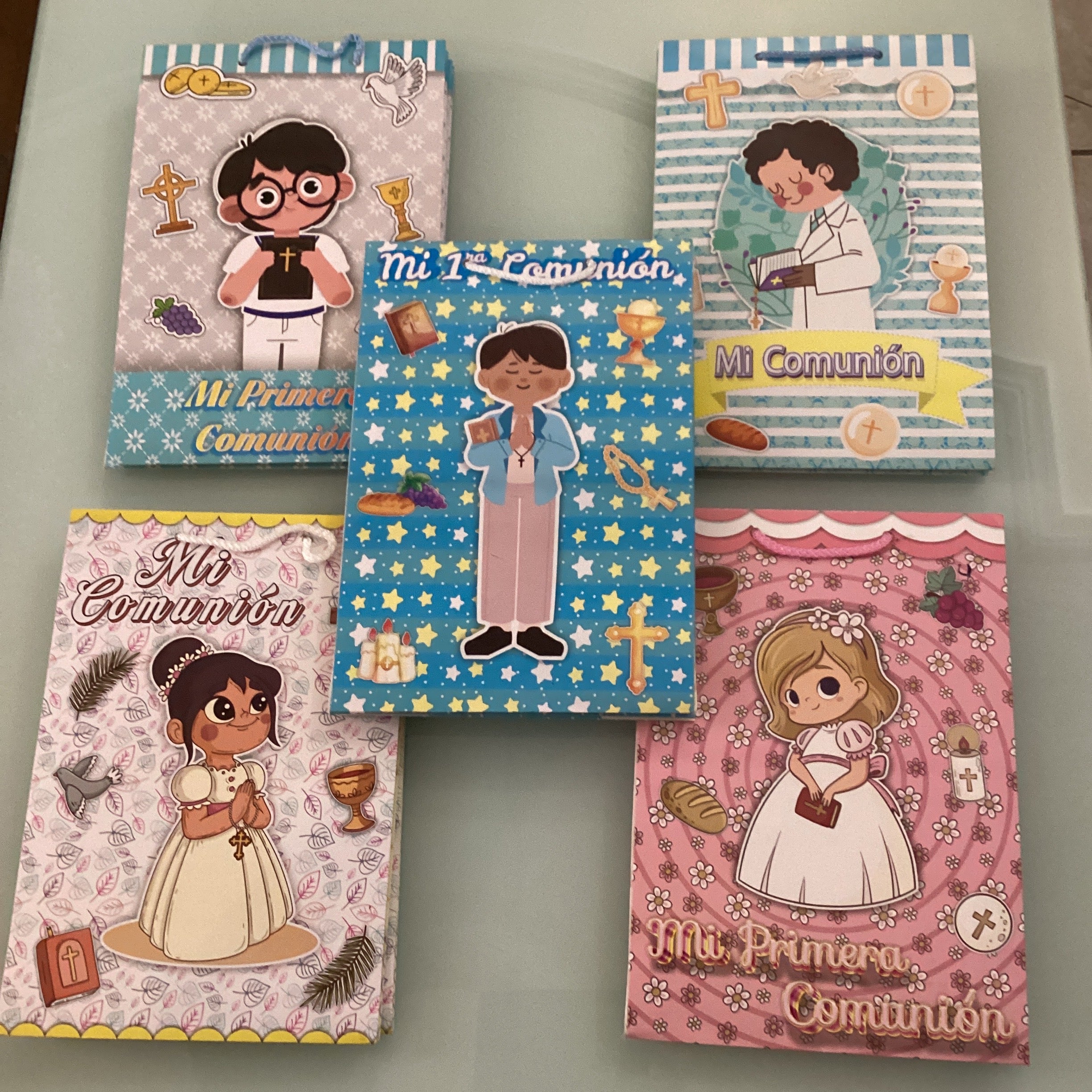 BOLSA PRIMERA COMUNION 28x19 CM SURTIDA EN DISEÑOS Y COLORES POR MAYOREO