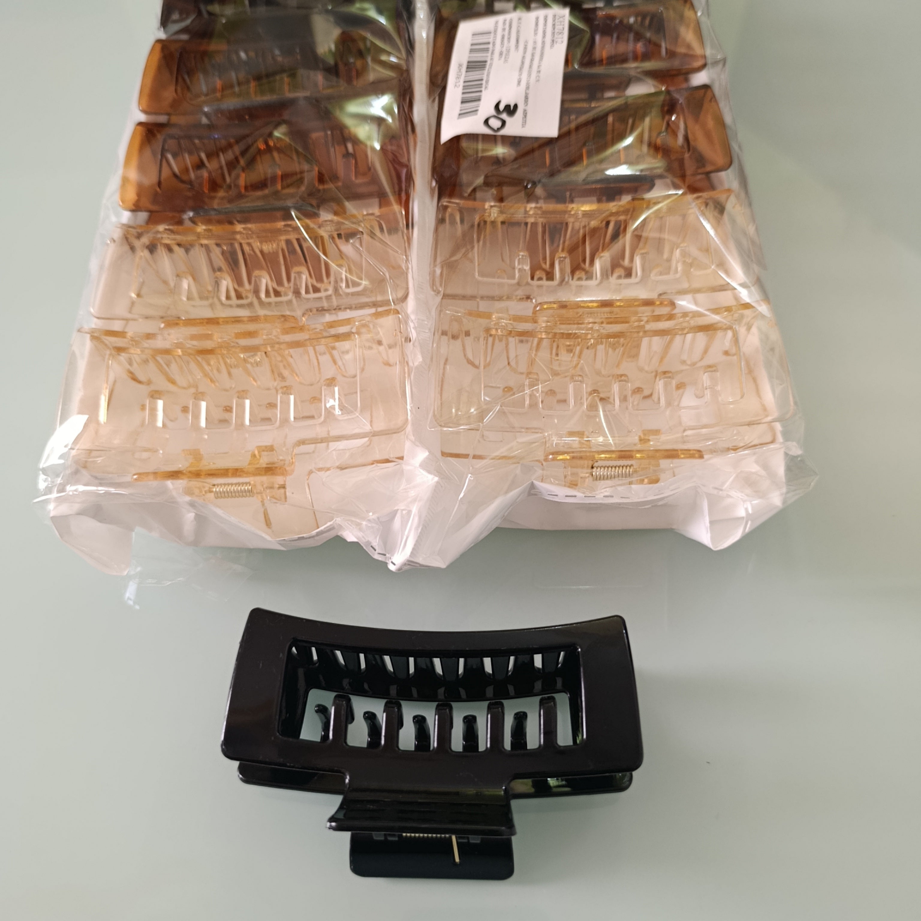 PINZA DE PLASTICO PARA EL CABELLO DE 10 CM POR MAYOREO