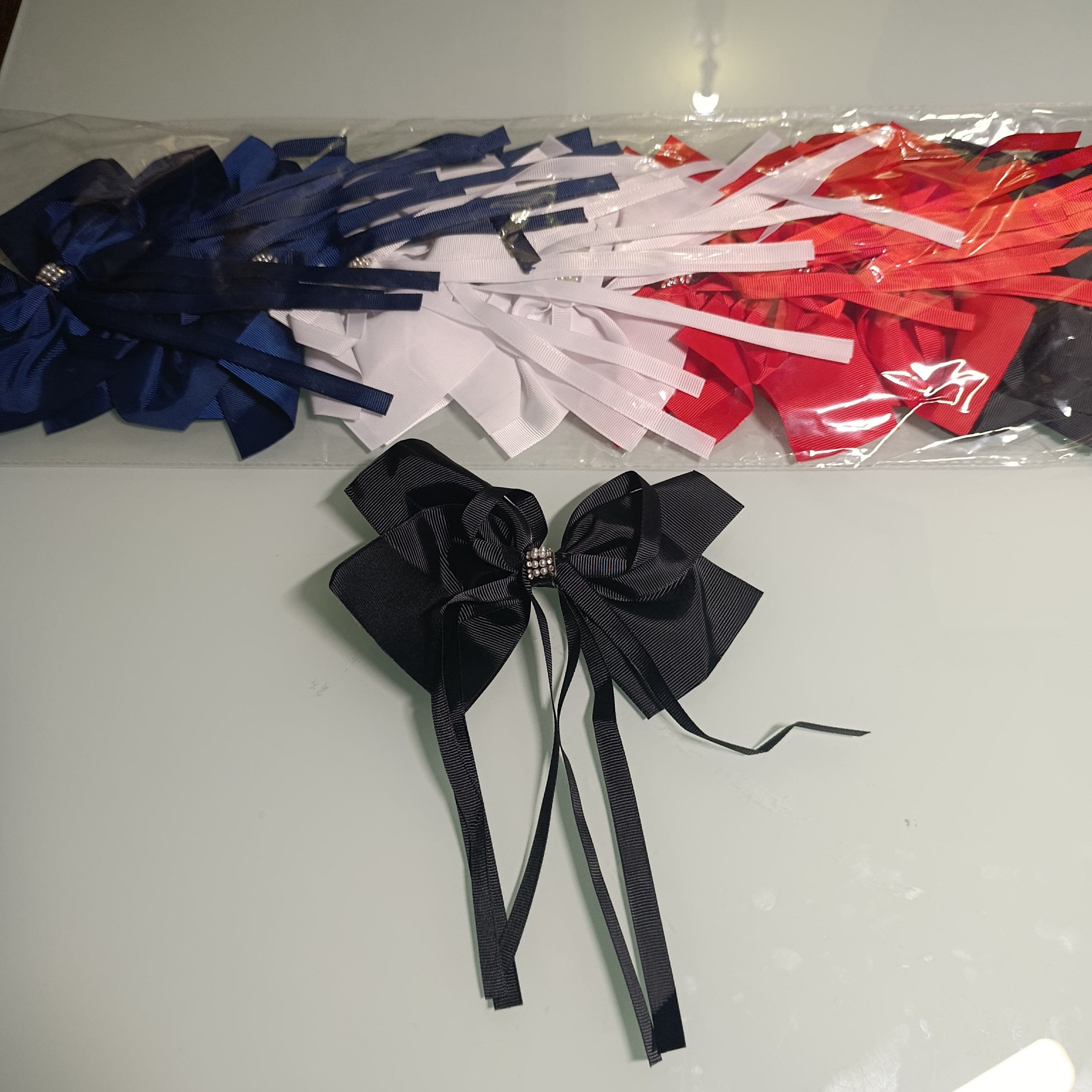 MOÑO DE LISTON PARA EL CABELLO 16 CM SURTIDO EN COLORES POR MAYOREO