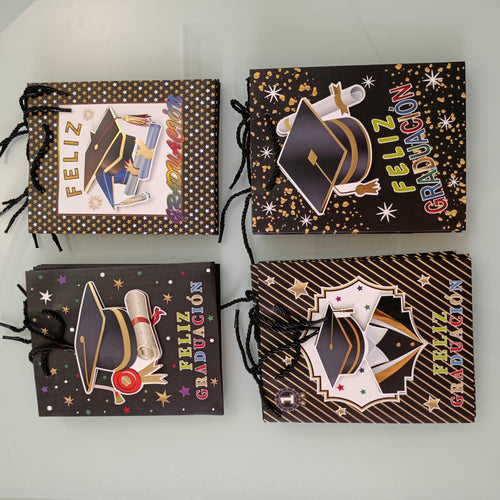 BOLSA DE REGALO GRANDE 32X26 CM SURTIDO EN DISEÑOS 3D DE GRADUACION POR MAYOREO