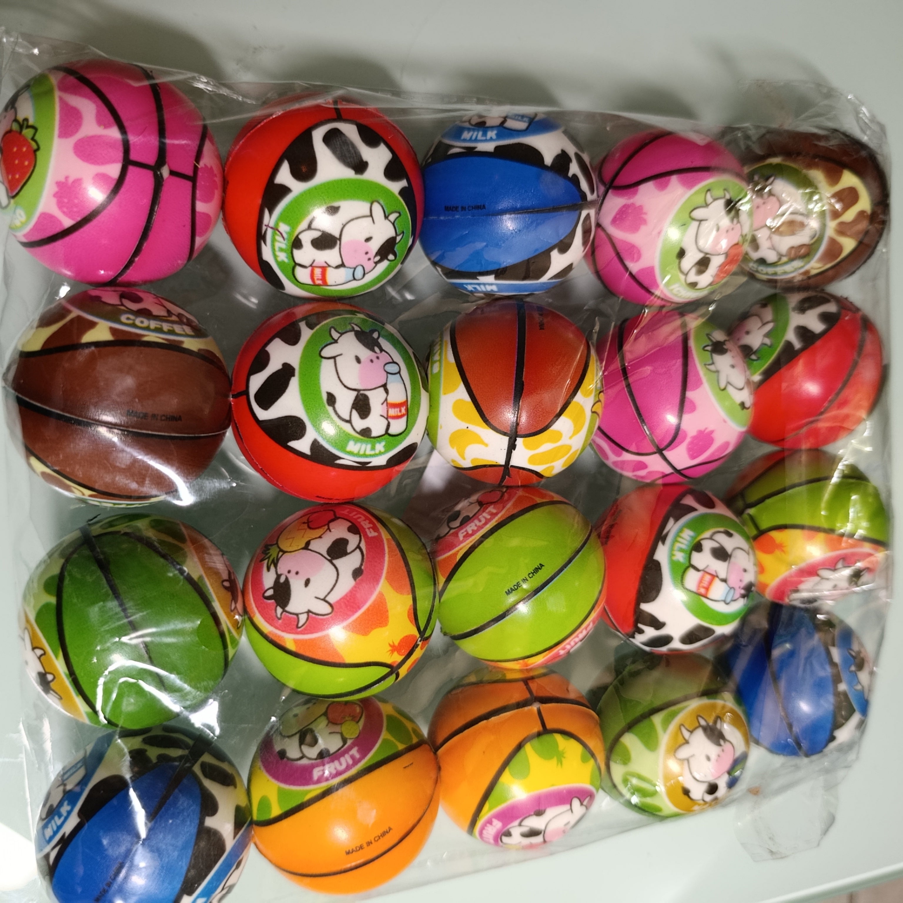 PELOTA SUAVE 4.5 CM SURTIDA EN DISEÑOS POR MAYOREO
