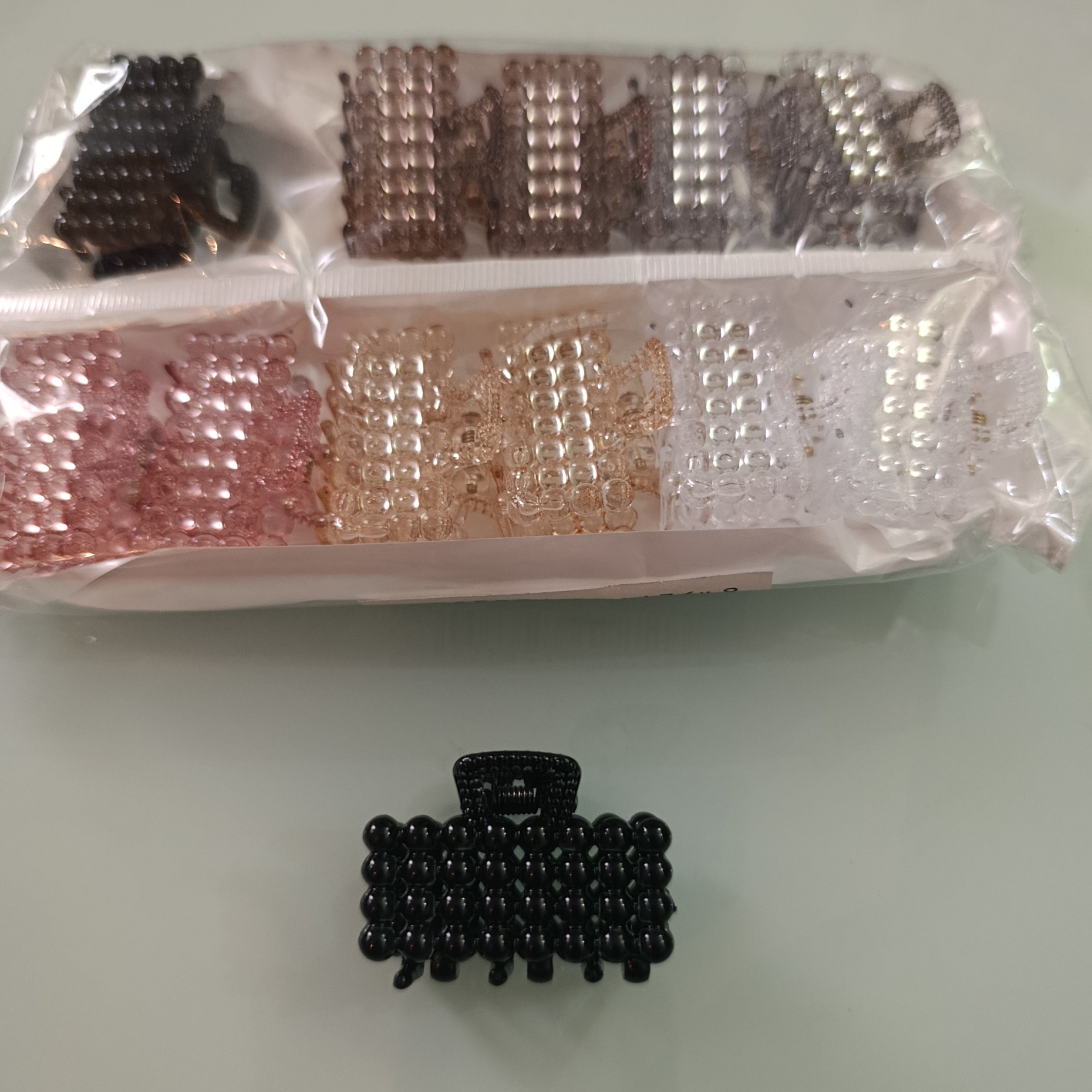 PINZA DE PLASTICO PARA CABELLO 4 COLORES SURTIDOS POR MAYOREO