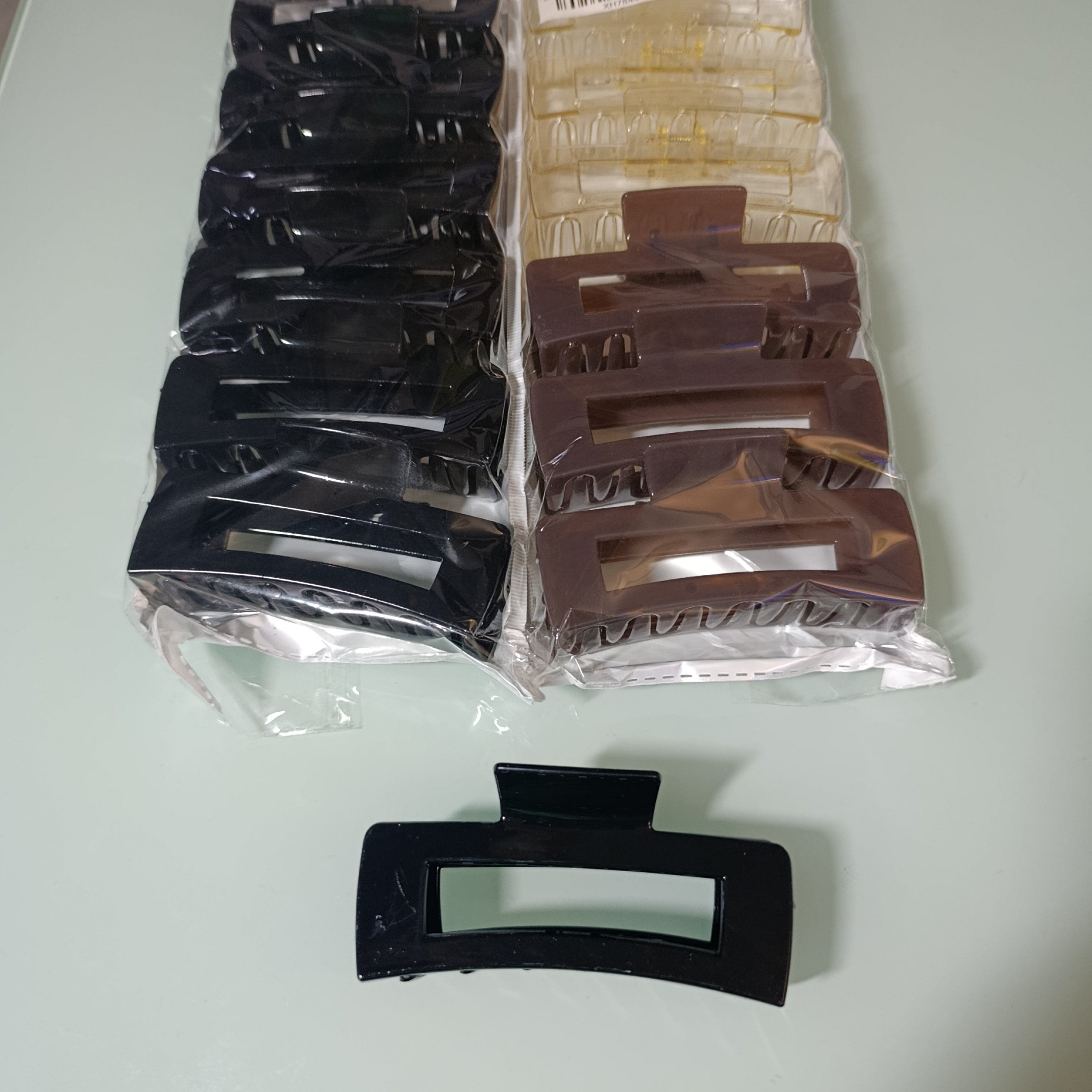 PINZA DE PLASTICO 11 CM CUADRADA PRIMERA CALIDAD POR MAYOREO