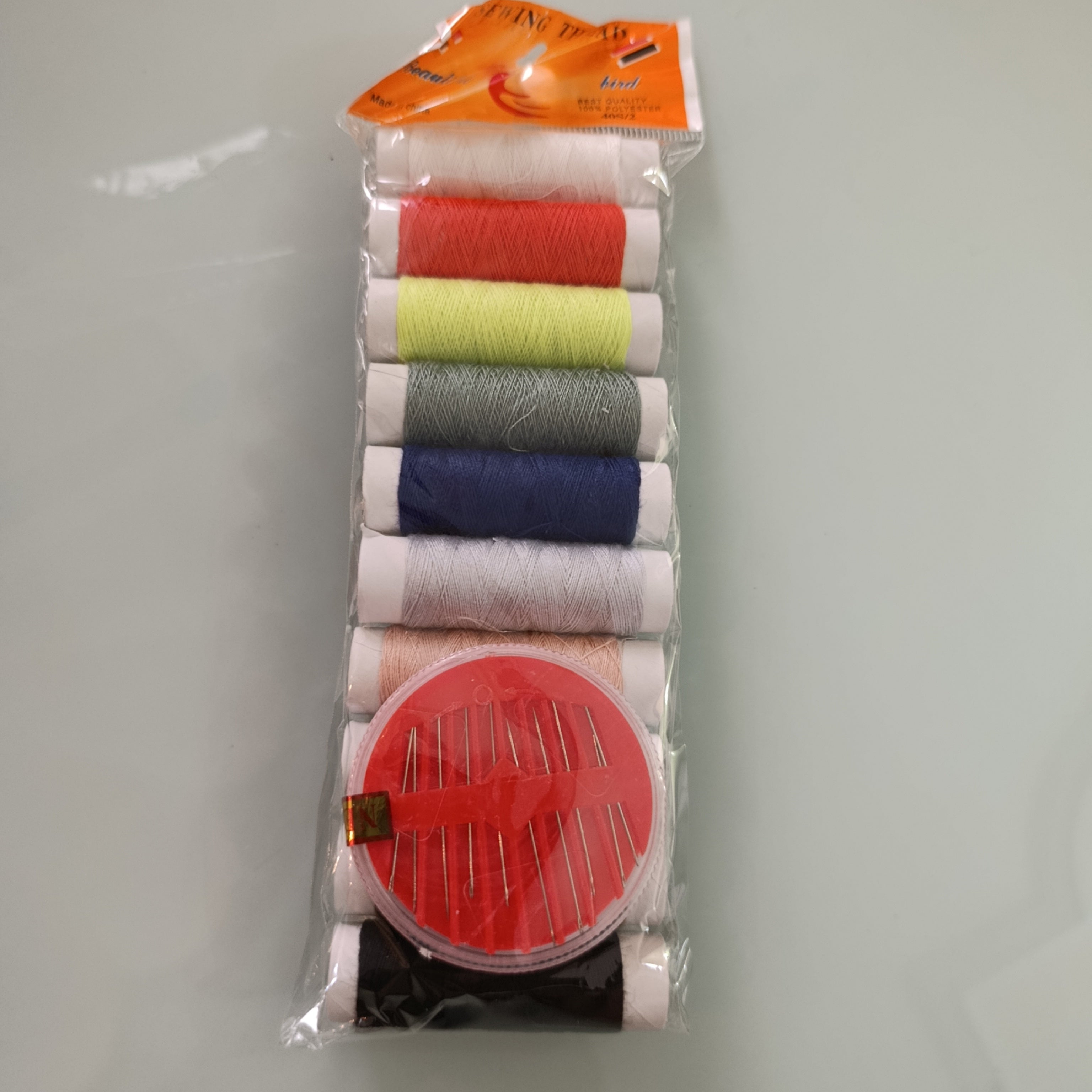 SET DE 10 HILOS DIFERENTES COLORES CON 1 JUEGO DE AGUJAS POR MAYOREO