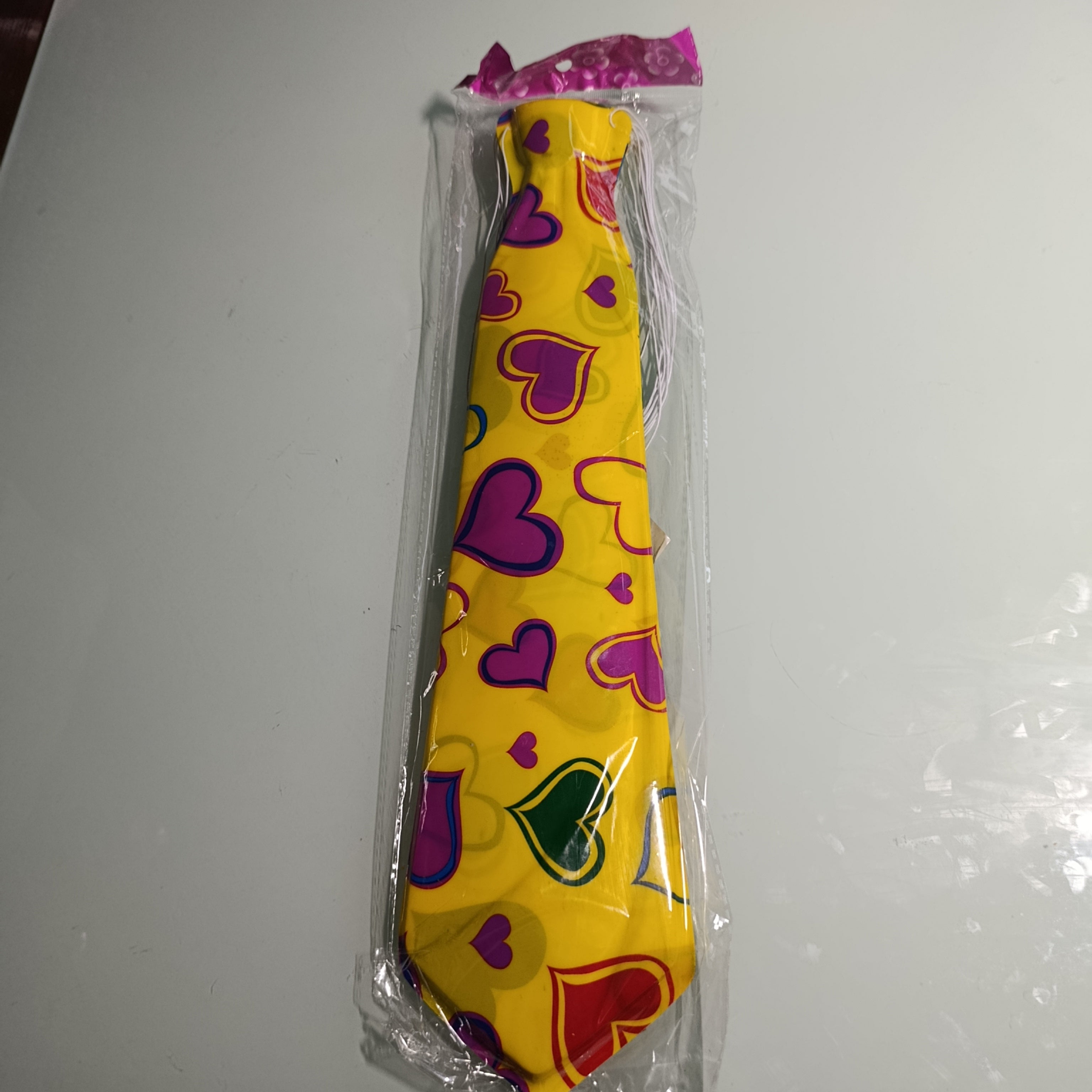 CORBATA DE JUGUETE PARA FIESTAS DE 33.2 X 10.5 CM SOR MAYOREO