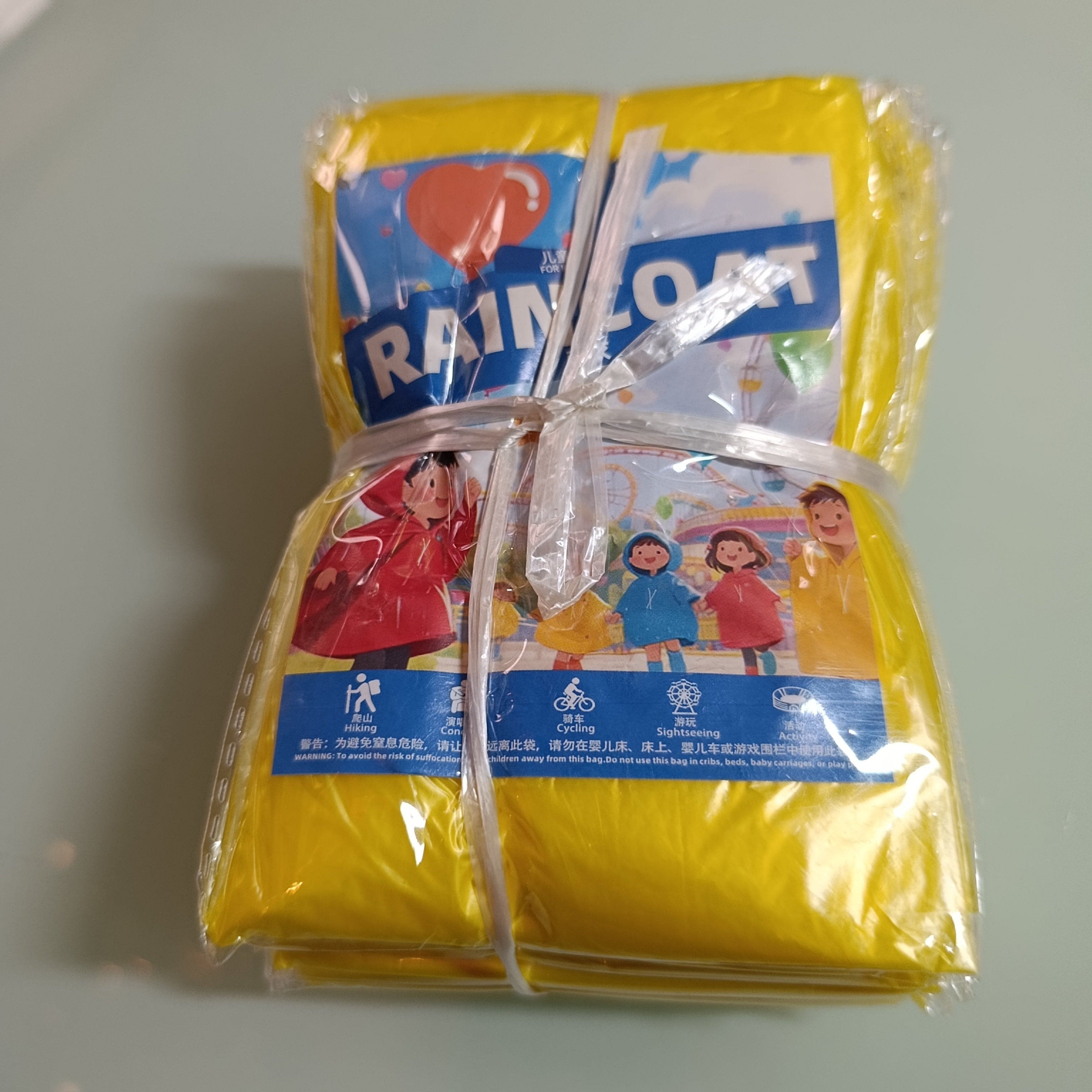 IMPERMEABLE DESECHABLE PARA NIÑOS POR MAYOREO