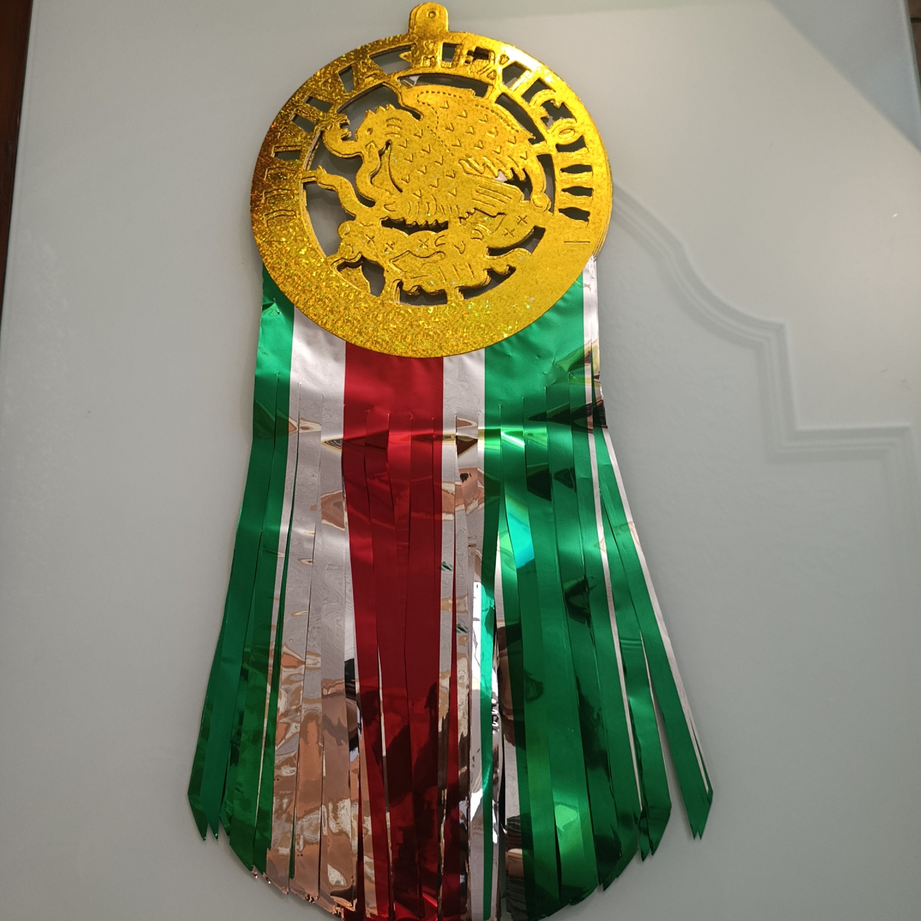 PP3013- 12 PZA ESCUDO GRANDE METALICO MOTIVOS PATRIOS ARTESANAL 63 CM POR MAYOREO PARA DECORACION
